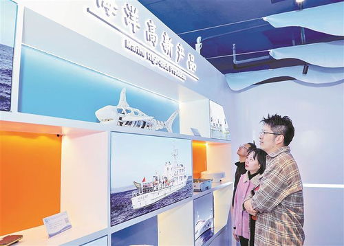 廈門 突出特色優(yōu)勢，以會議及展覽服務(wù)為引擎，加快建設(shè)海洋強(qiáng)市